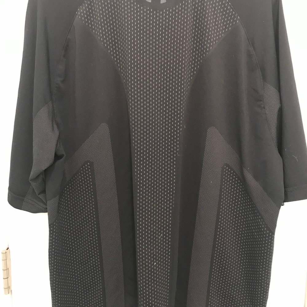Under Armour Collared Shirt - Picture 2 of 2